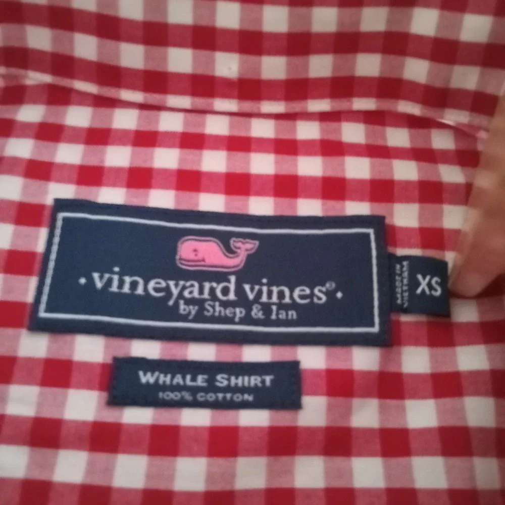 Vineyard Vines Whale Shirt Long Sleeve Button Down Shirt Men's XS Red White Chec